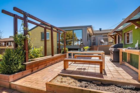 Property photo of 5 Nakala Place Giralang ACT 2617