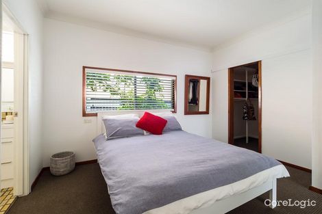 Property photo of 1 The Cut Mannering Park NSW 2259