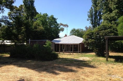 Property photo of 61 Marginata Crescent Dwellingup WA 6213