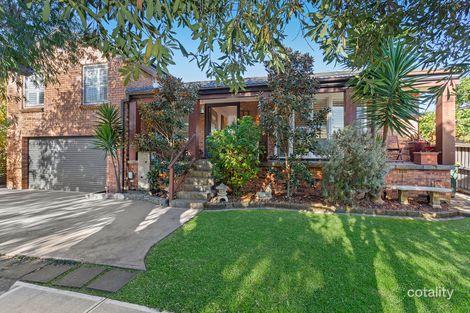 Property photo of 18 Gibson Place Chifley NSW 2036