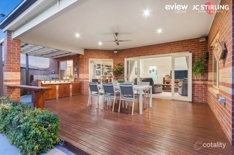 Property photo of 17 Tulip Grove Cranbourne VIC 3977