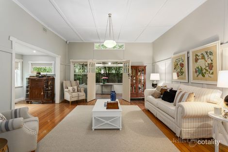 Property photo of 4 Lorne Parade Mont Albert VIC 3127