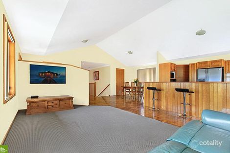Property photo of 33 Coronata Drive Figtree NSW 2525