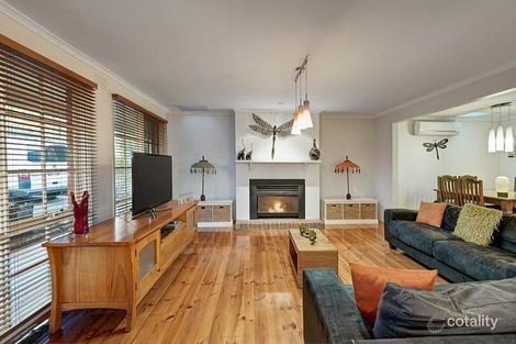 Property photo of 64 Wycliffe Crescent Eltham VIC 3095