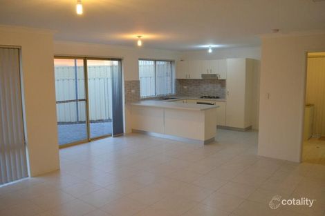 Property photo of 4/26 Andrea Way Queens Park WA 6107