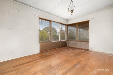 Property photo of 9 Packham Crescent Glen Waverley VIC 3150
