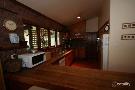 Property photo of 80 Coal Point Road Coal Point NSW 2283