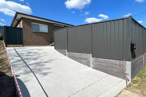52a Aurora Dr, Tregear, NSW 2770