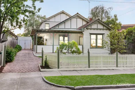 Property photo of 18 Francis Crescent Glen Iris VIC 3146