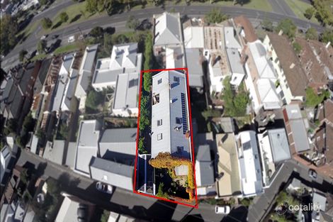 Property photo of 1A College Place Albert Park VIC 3206