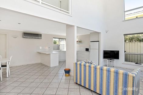 Property photo of 4 Ridgeway Street Encounter Bay SA 5211