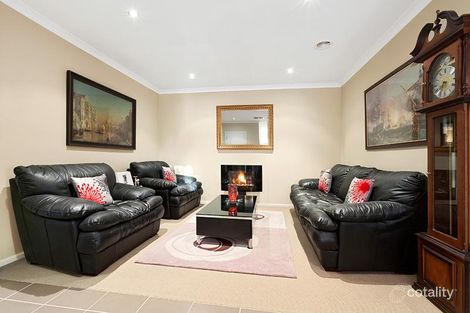 Property photo of 21 Breenview Place Doreen VIC 3754