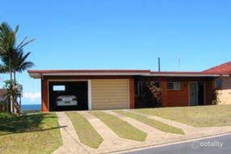 2 Walter Cres, Banora Point, NSW 2486