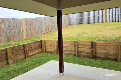 Property photo of 2/90 Bay Park Road Wondunna QLD 4655