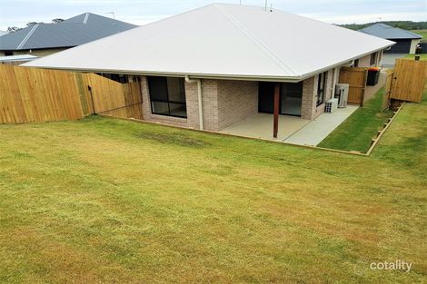 Property photo of 2/90 Bay Park Road Wondunna QLD 4655