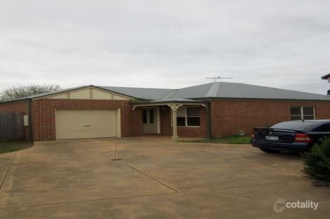 2/7 Carruthers Ct, Thomson, VIC 3219