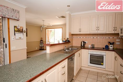 Property photo of 12 Hook Court West Wodonga VIC 3690