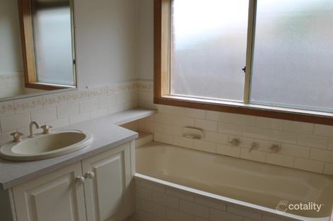 Property photo of 3 Clearwater Drive Lilydale VIC 3140