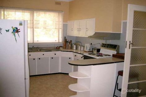 Property photo of 1 Thurlstone Street Parkes NSW 2870