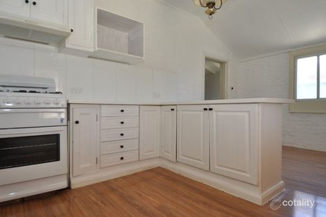 Property photo of 285 Russell Street Bathurst NSW 2795