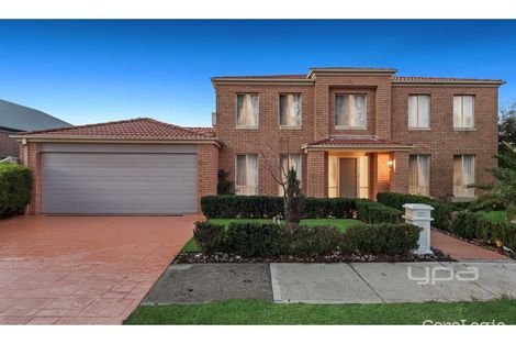 Property photo of 21 Macedon Close Caroline Springs VIC 3023