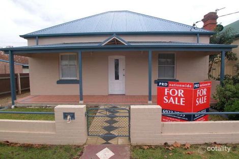 16 Albury St, Wagga Wagga, NSW 2650