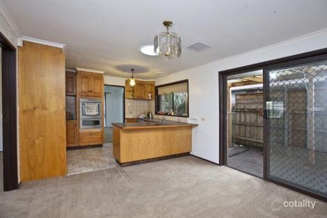 Property photo of 13 Clairmont Avenue Cranbourne VIC 3977