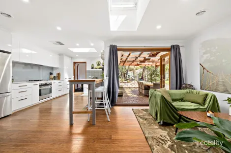 Property photo of 14 Butlin Place Theodore ACT 2905