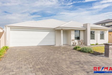 5 Bayberry Rd, Wattle Grove, WA 6107