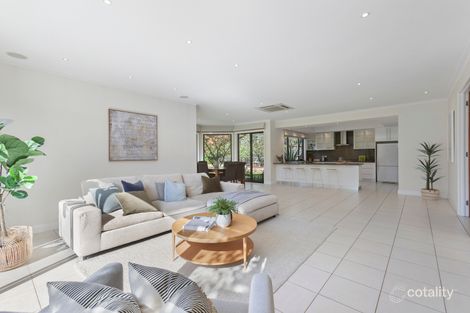 Property photo of 5 Teralba Close Dingley Village VIC 3172