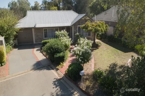 Property photo of 5 McKinnon Park Clare SA 5453