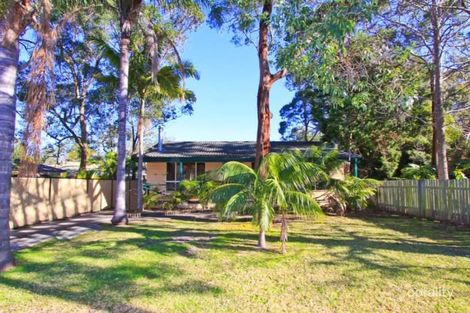 4 Tarwhine Ave, Chain Valley Bay, NSW 2259