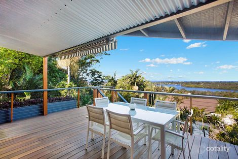 Property photo of 18 Blue Haze Crescent Banora Point NSW 2486