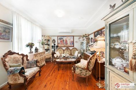 Property photo of 17 Hodgkinson Crescent Panania NSW 2213