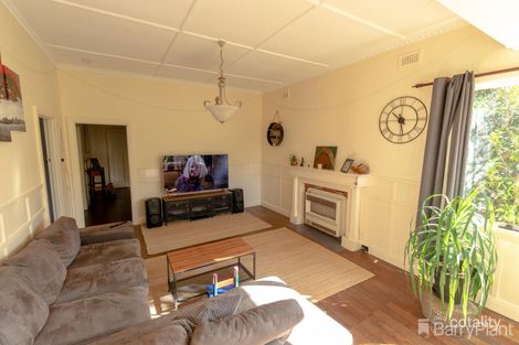 Property photo of 4 Russell Street Emerald VIC 3782