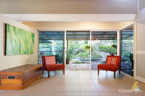 Property photo of 8 Azure Court Bellbowrie QLD 4070