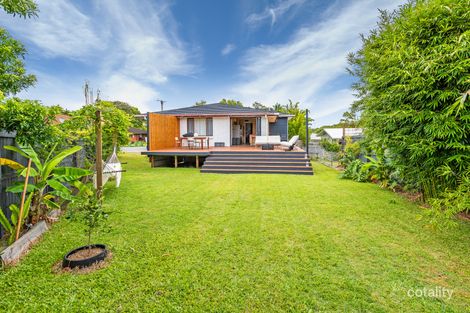 7 Erica Ct, Labrador, QLD 4215