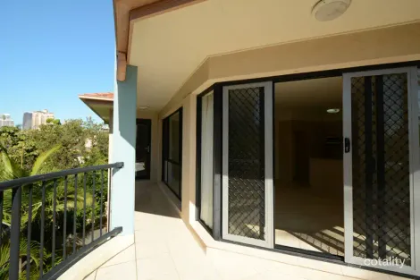 Property photo of 5/22 First Avenue Broadbeach QLD 4218