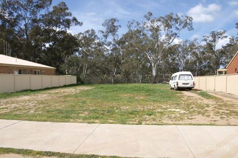 5 Bassett Dr, Strathfieldsaye, VIC 3551