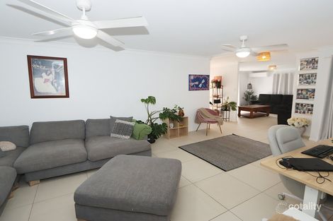 Property photo of 11 Jessie Close Harrington NSW 2427