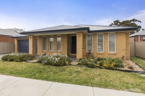 7 Mcmahon Dr, Ballan, VIC 3342