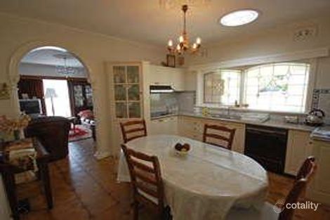 Property photo of 4 Yarrinup Avenue Chadstone VIC 3148