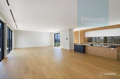 Property photo of 6 Lower Drive North Kew VIC 3101