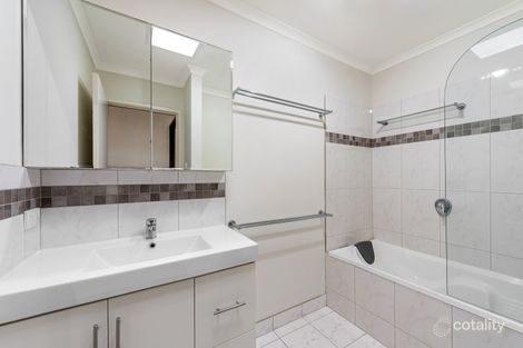 Property photo of 10 Dava Court Dandenong North VIC 3175