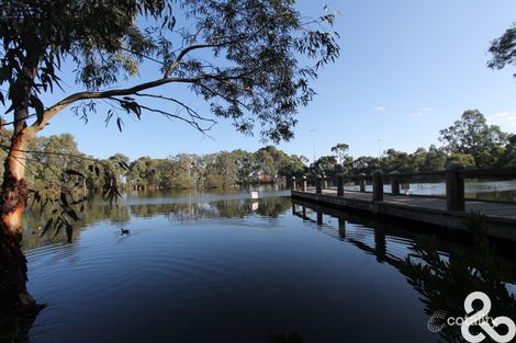 Property photo of 2 Redleap Avenue Mill Park VIC 3082