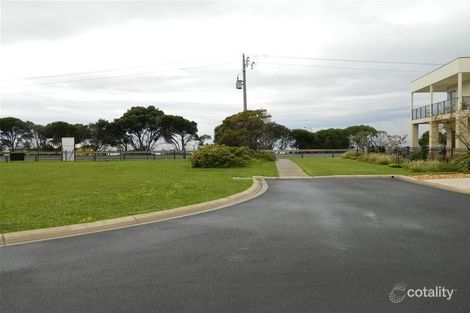 Property photo of 14 Calimo Place Indented Head VIC 3223