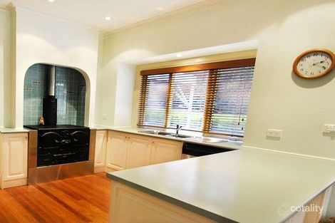 Property photo of 2 Randall Crescent Wallan VIC 3756