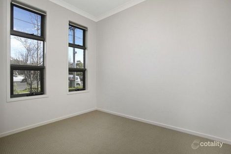 Property photo of 1/8A Schofield Street Essendon VIC 3040