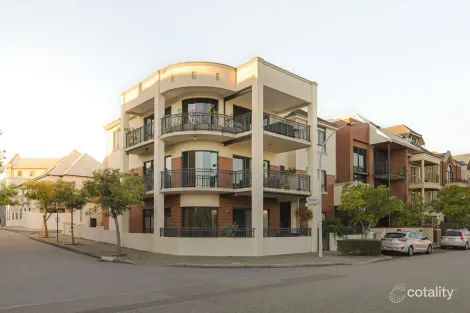 2/22 Kensington St, East Perth, WA 6004