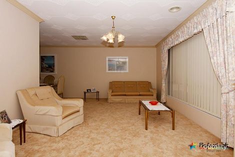Property photo of 20 Leicester Square Alexander Heights WA 6064